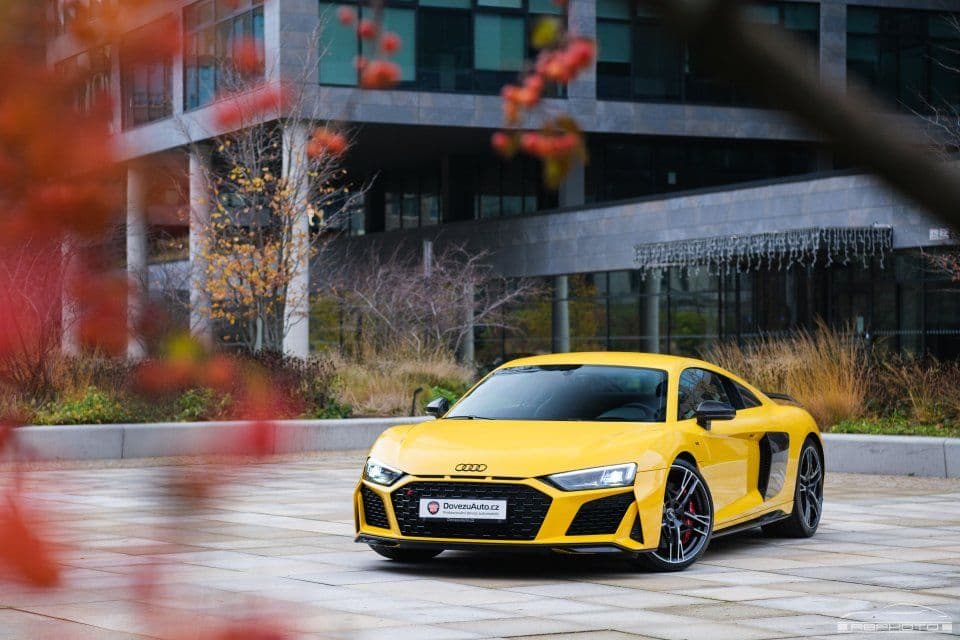 Dovoz automobilu z Německa: Jak efektivně vybrat vůz, který dává smysl?