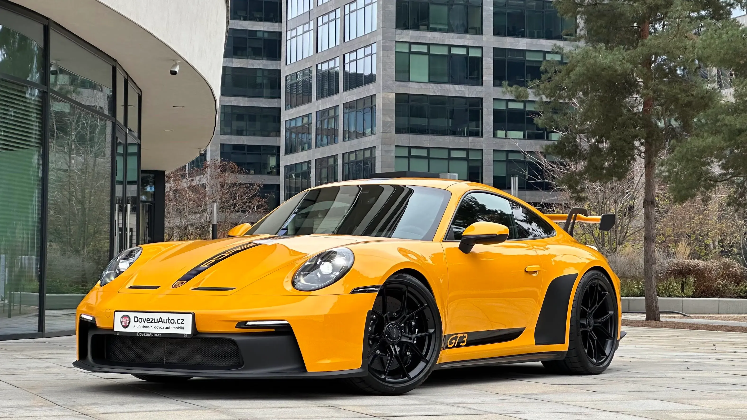 Dovoz sportovních a klasických automobilů